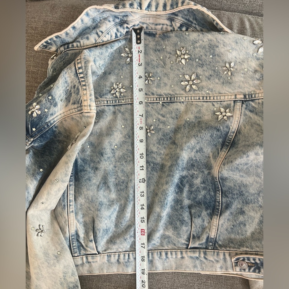 AllSaints Floral Embellished Denim Jean Jacket Monty Size 2 NWOT - Picture 3 of 10